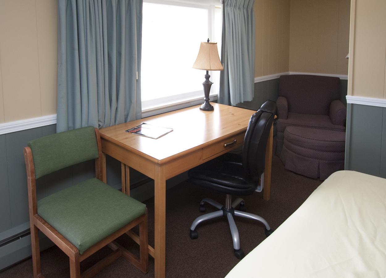 The Bluebird Motel Maine Machias Exterior foto